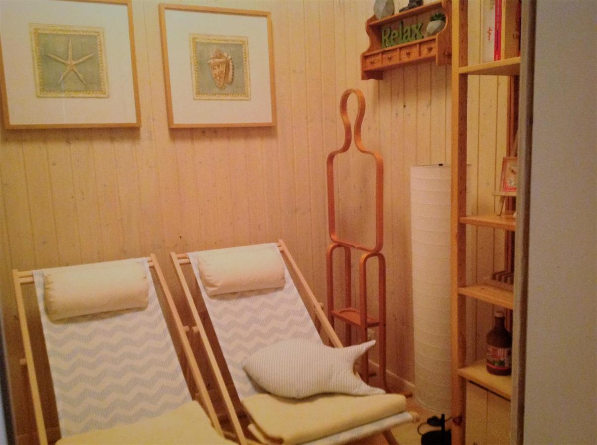 Ferienwohnung Mit Sauna ブレッケーデ エクステリア 写真